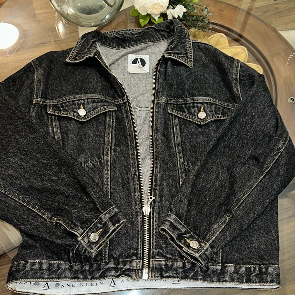 ANN KLEIN vintage black denim jacked size M uni sex